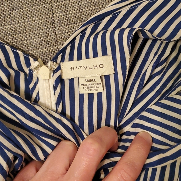 Anthropologie Leblon Wrap Top - Picture 6 of 7